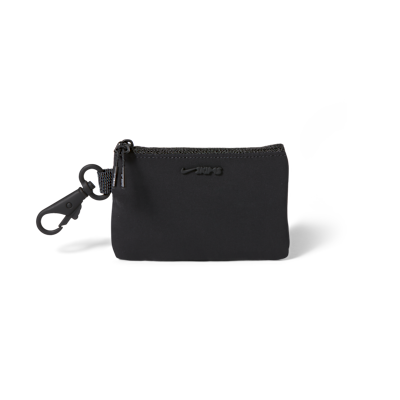 NikeSKIMS Clippable Pouch. Nike.com